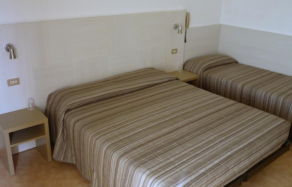 Hotel Solemare Cesenatico Phòng bức ảnh