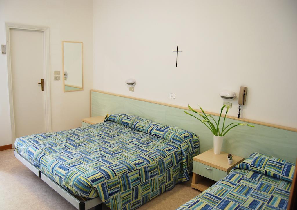 Hotel Solemare Cesenatico Phòng bức ảnh